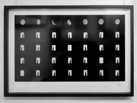framed black&white photo 